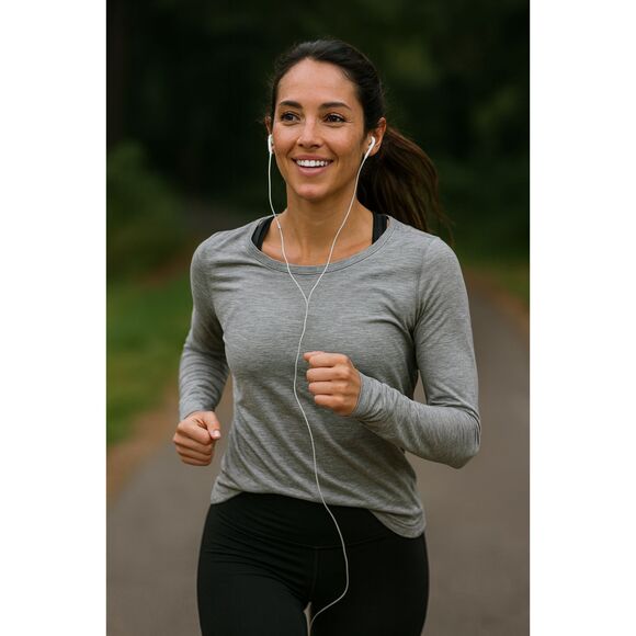 FOURLAPS Gray Long Sleeve Active Performance Shirt Top Women's Size Medium - Picture 1 of 11